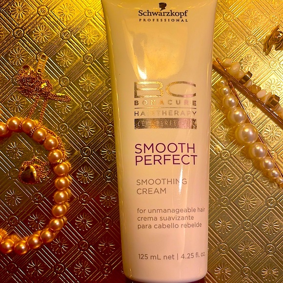 SchwarzKopf  SMOOTH PERFECT SMOOTHING CREAM - Picture 2 of 4